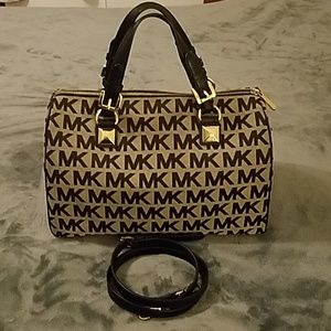 💕Pre-Loved Michael Kors Hand Bag💕